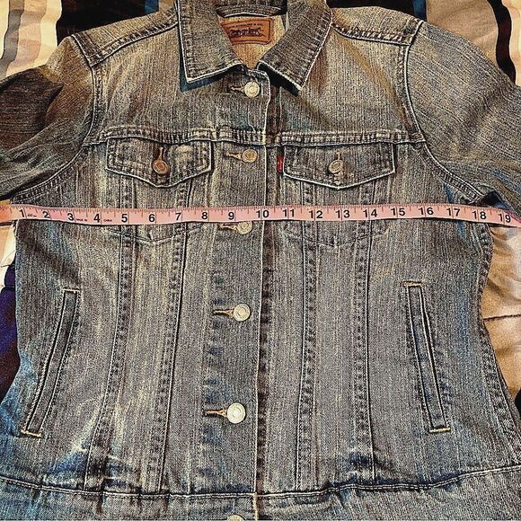 LEVIs Jean Trucker Blue Denim Buttoned Jacket Womens Medium - Picture 13 of 16